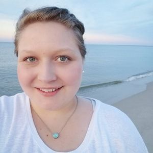 Meet your Posher, Kacie